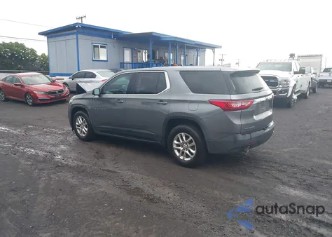 2018 Chevrolet Traverse Ls z USA, uszkodzony, nr VIN 1GNERFKW4JJ200933